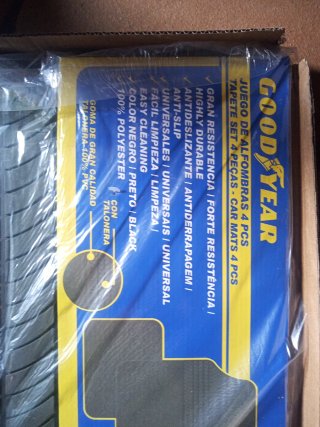 Juego Alfombras Coche Goodyear 4 Piezas
