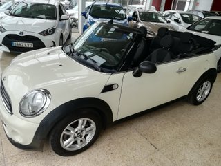 MINI Cabrio 2012