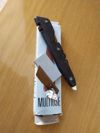 Utensile multiuso per lavori