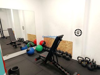 Local comercial en venta en Los Remedios en Sevilla