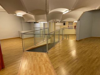 Local comercial en venta en Passeig Maragall - Zona Estació en Gavà