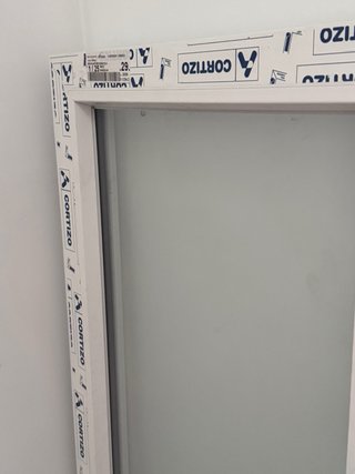 Ventana FIJA  Cortizo 1386mm -largo/600mm ancho
