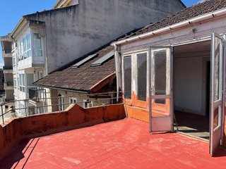 Edificio en venta en Ponteareas