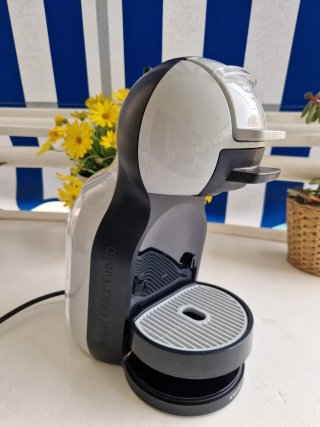 Cafetera Dolce Gusto