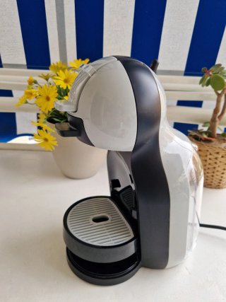 Cafetera Dolce Gusto