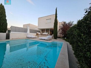 Chalet en alquiler en Hervencias en Ávila