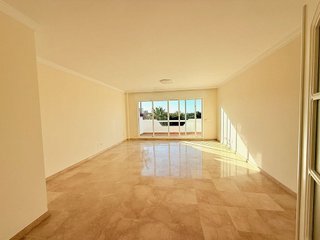 Piso en alquiler en Elviria en Marbella