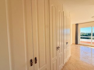 Piso en alquiler en Elviria en Marbella