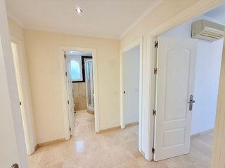Piso en alquiler en Elviria en Marbella