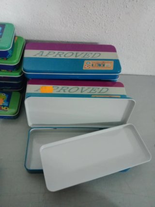 Estuches Lata Años 80 Nuevos