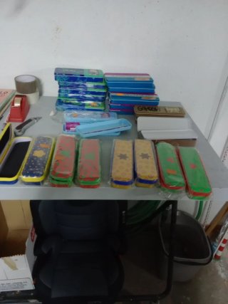 Estuches Lata Años 80 Nuevos
