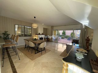 Casa adosada en alquiler en Lomas de Marbella Club - Puente Romano en Marbella