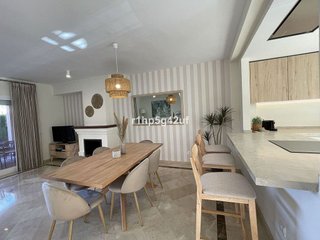 Casa adosada en alquiler en Lomas de Marbella Club - Puente Romano en Marbella