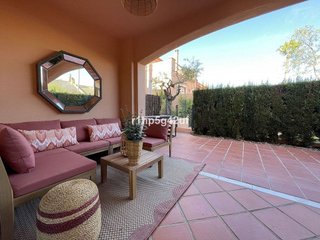Casa adosada en alquiler en Lomas de Marbella Club - Puente Romano en Marbella