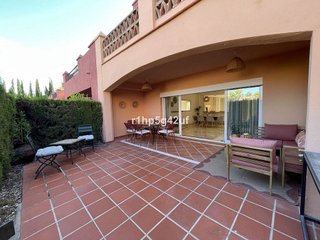Casa adosada en alquiler en Lomas de Marbella Club - Puente Romano en Marbella