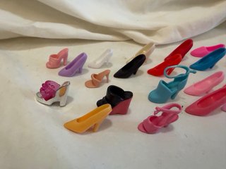 Scarpe Barbie Sfalsate (Lotto)