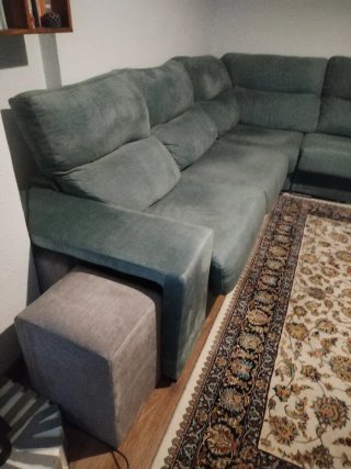 Sofá rinconera verde tela