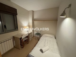 Piso en alquiler en Centre en Girona