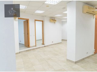Oficina en venta en El Castell-Poble Vell en Castelldefels