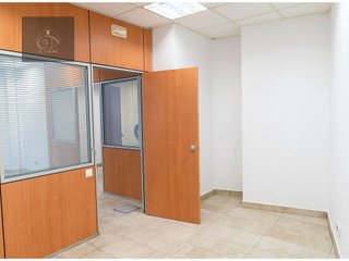 Oficina en venta en El Castell-Poble Vell en Castelldefels