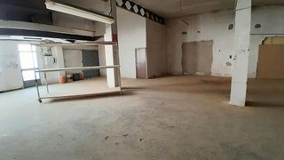 Local comercial en venta en Yecla