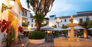 Local comercial en venta en Playa Bajadilla - Puertos en Marbella