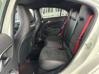 Mercedes-Benz Clase A Mercedes-AMG A 45 4MATIC