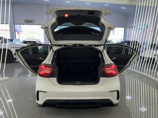Mercedes-Benz Clase A Mercedes-AMG A 45 4MATIC