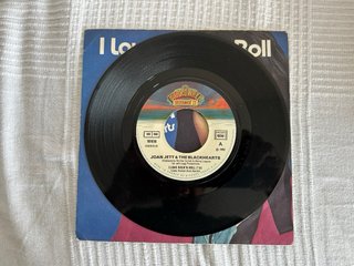Joan Jett - I Love Rock 'n Roll