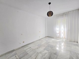 Piso en alquiler en Playa Bajadilla - Puertos en Marbella