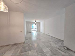 Piso en alquiler en Playa Bajadilla - Puertos en Marbella