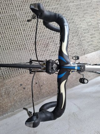 Bicicleta Cannondale CAAD10 Ultegra Triple