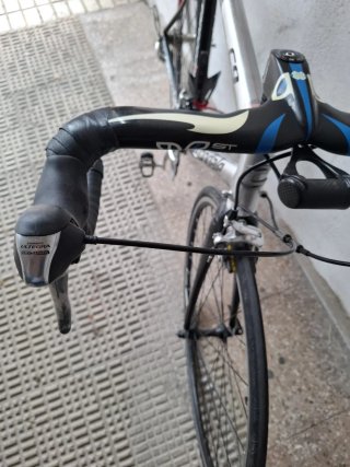 Bicicleta Cannondale CAAD10 Ultegra Triple