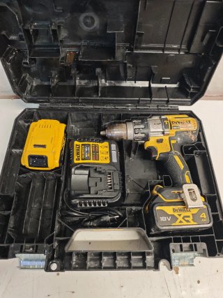 Taladro Dewalt DCD996P2 + 2 Baterías