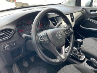 Opel Crossland X 2017