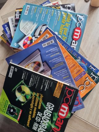 LOTE 15 REVISTAS PCMANIA