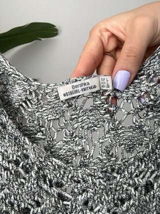 Top Malha com Franjas sem mangas bershka