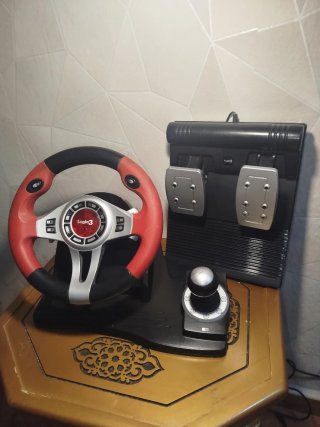 Volante Logic3 con Pedales PS2/PS3/PC