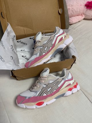 Zapatillas Asics Gel NYC Beige/Rosa