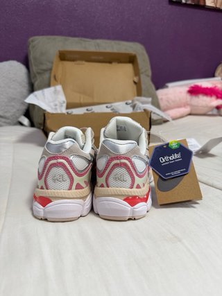 Zapatillas Asics Gel NYC Beige/Rosa