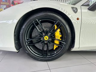 Ferrari 488 Spider DCT