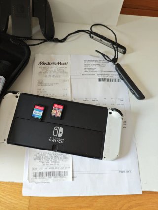 Nintendo Switch OLED Blanca + Juegos