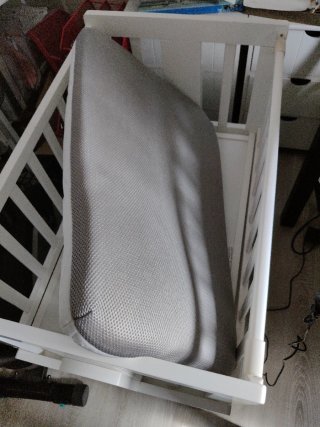 Cuna bebé blanca + colchón antiasfixia + sábanas