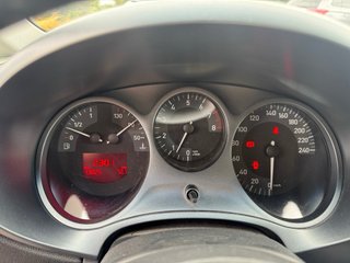 SEAT Leon 1.4 TSI 131cv 13.000 km Como Nuevo!