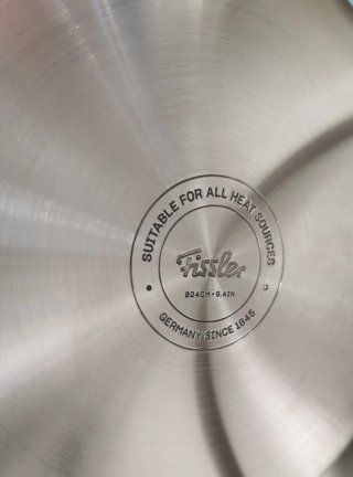 NUEVA. Olla Cacerola Fissler 24cm Acero Inoxidable