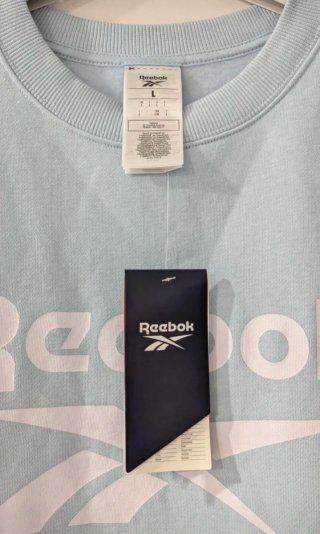 Sudadera Adidas azul con capucha o Sudadera Reebok