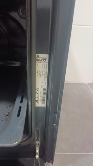 Horno Teka Negro y Acero Inoxidable