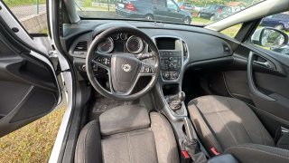 Opel Astra 2015