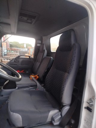 Isuzu nqr 2007