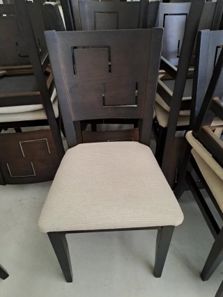 Seggiole da pranzo in legno imbottite